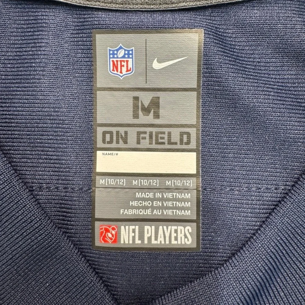 Nike NFL New England Patriots Hunter Henry 85 Jersey Youth Medium 10/12 Navy